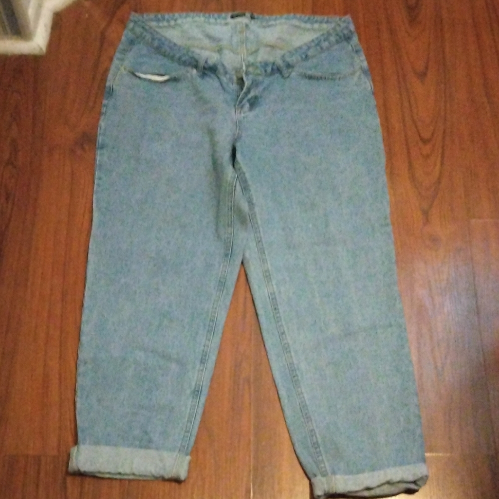 Boohoo Light Blue Boyfriend Jeans